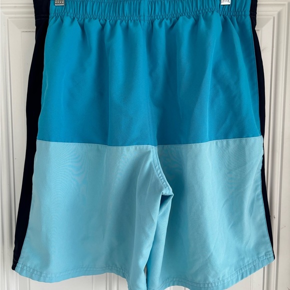 NWT $58 NIKE L SPLIT VOLLEY 8.5" SWIM SHORTS TRUNKS Lt Blue Fury NESS9446 430 - Picture 9 of 16